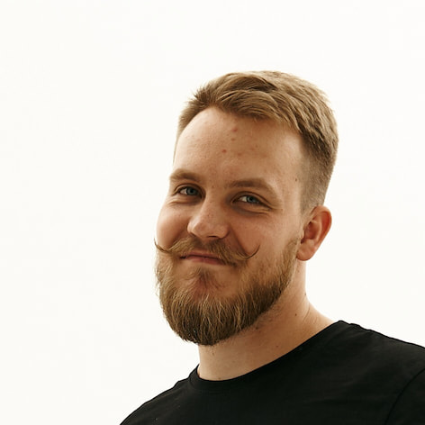 Олег Сулицкий